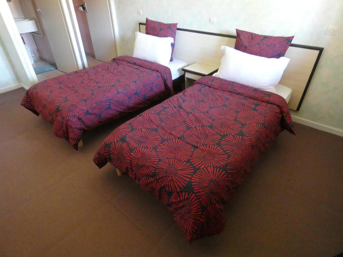 Hotel L'Agape Thermes-Magnoac Esterno foto